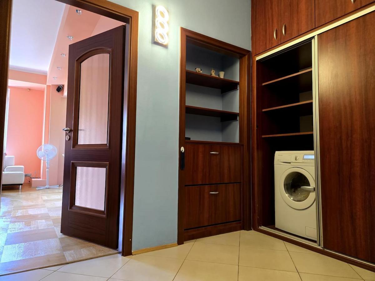 Spacious Two-room In Prague